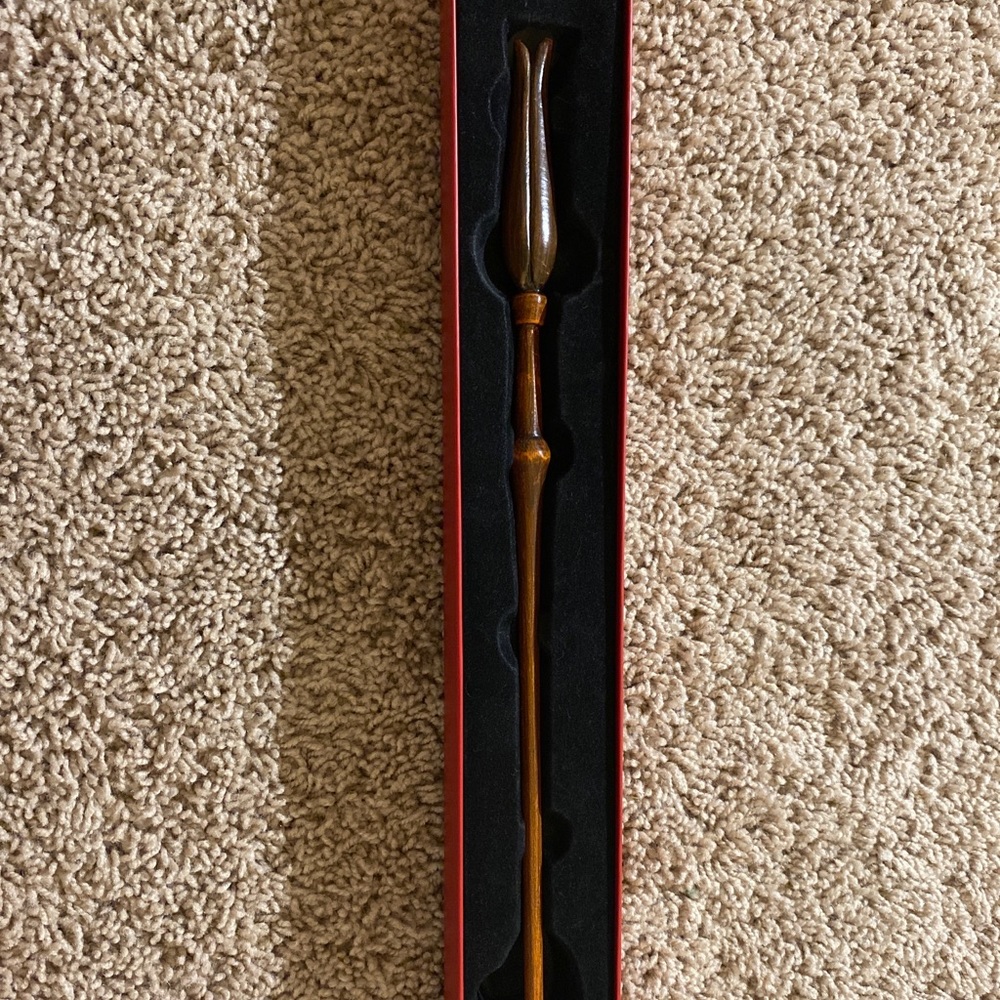 Luna and Neville wands (harry potter series)